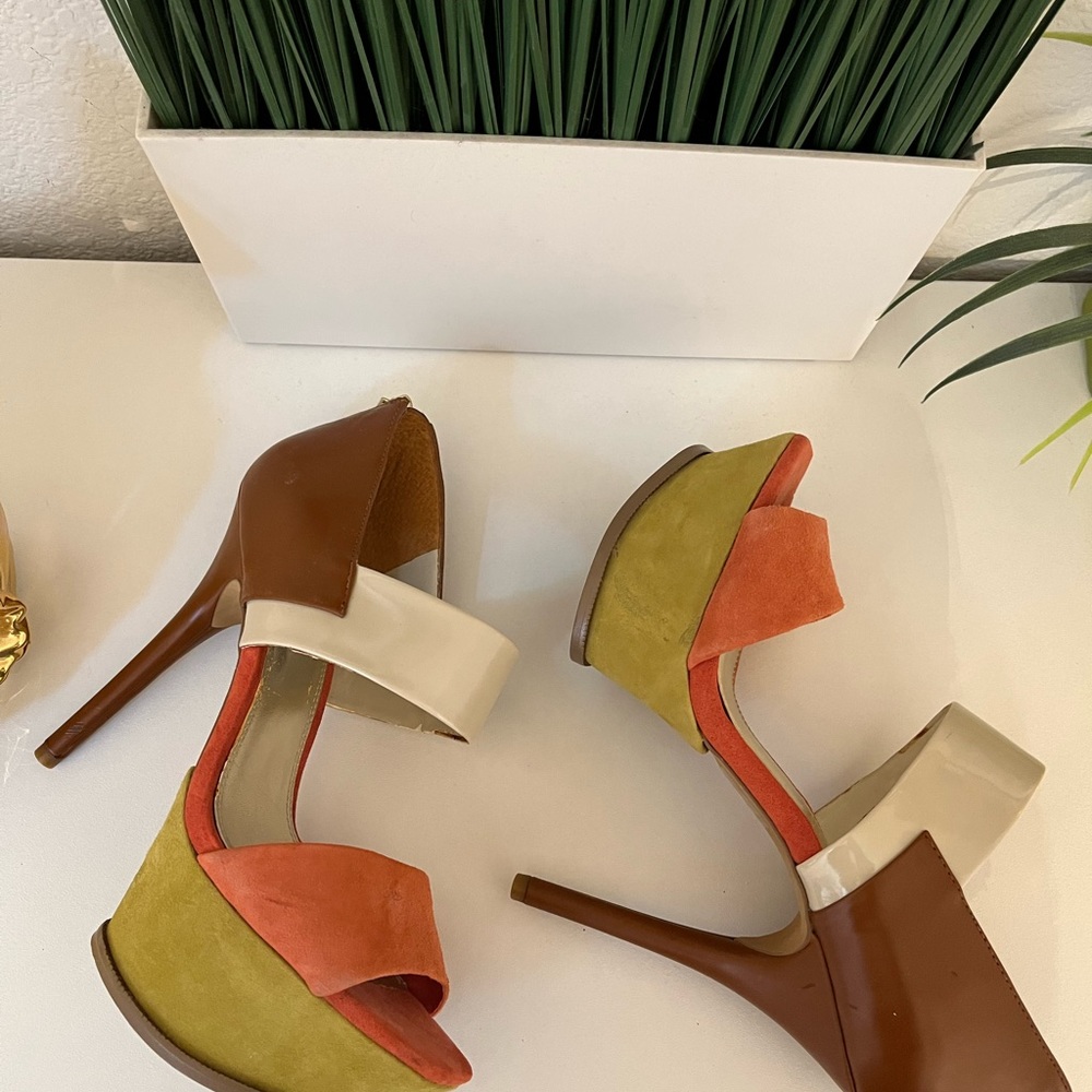 Color Block Stilettos - Picture 5 of 10